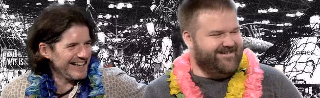 Adlard (a sinistra) con Robert Kirkman al NYCC 2013