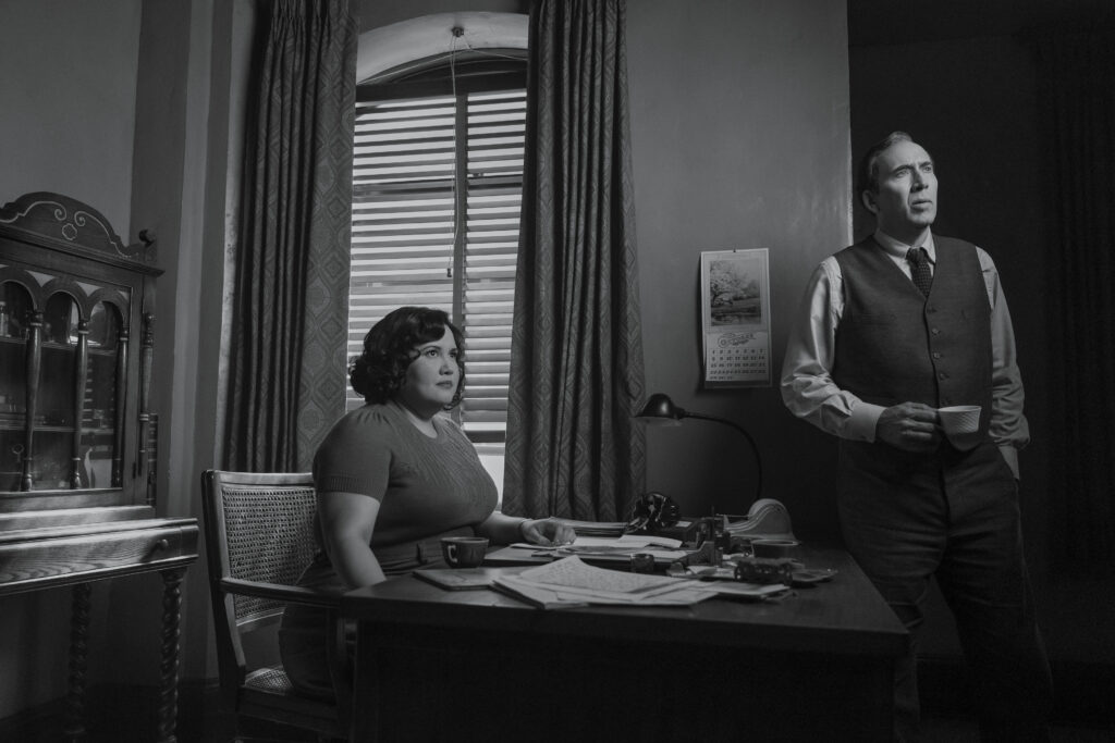 Janet Ross (Karen Rodriguez) and Ben Reilly/Spiderman (Nicolas Cage) in SPIDER-NOIR
Photo: Aaron Epstein/Prime
© Amazon Content Services LLC