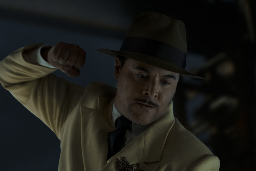 Jack Huston (Flint Marco/Sandman) in SPIDER-NOIR
Photo: Aaron Epstein/Prime
© Amazon Content Services LLC